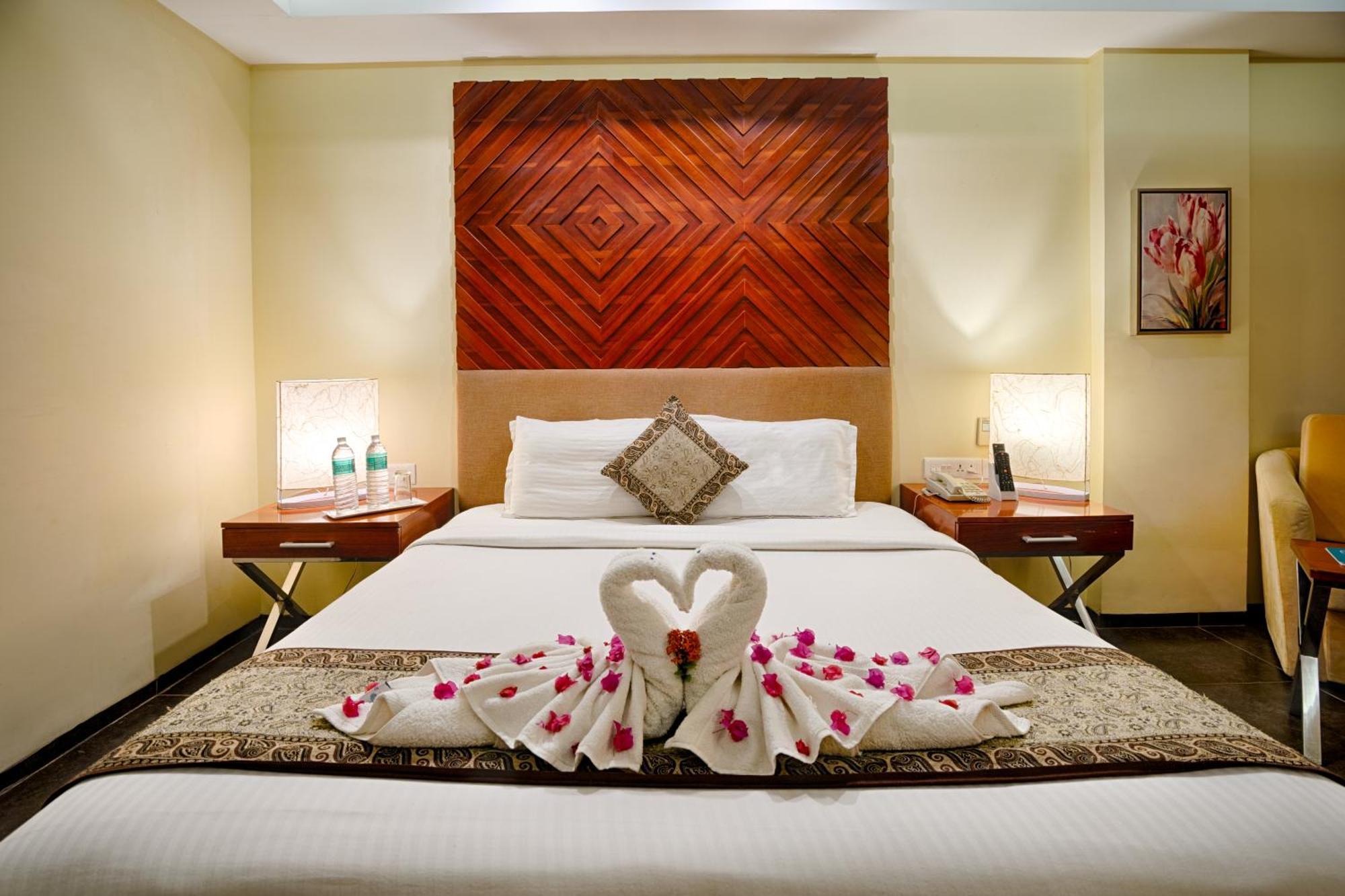 Grand Serenaa Hotel & Resorts, Auroville Eksteriør bilde